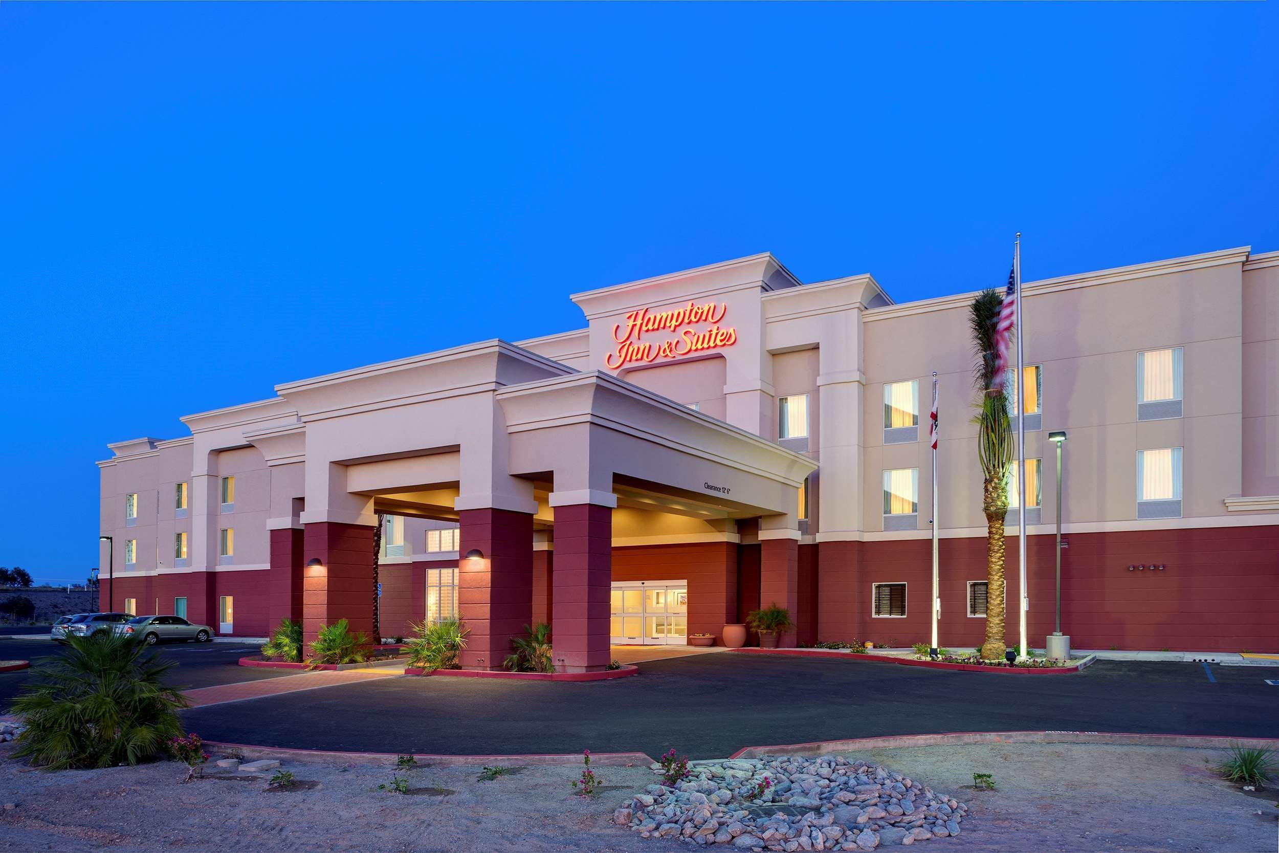 Hampton Inn & Suites Blythe, Ca Екстер'єр фото